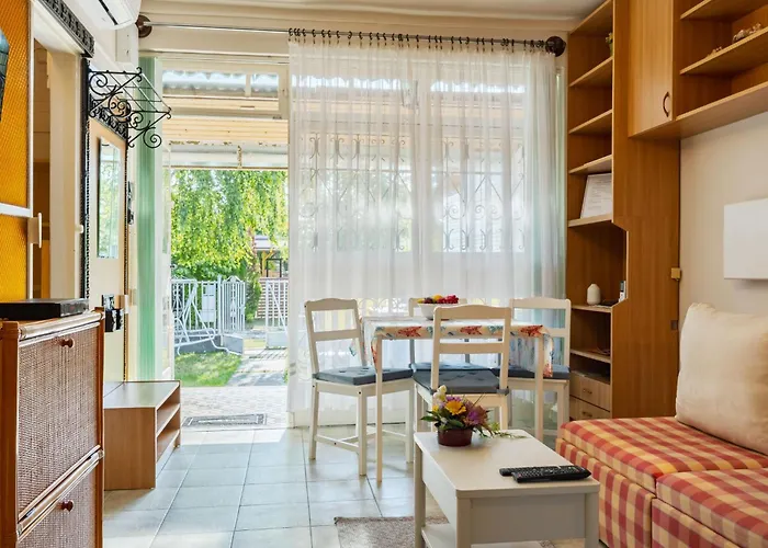 בית נופש Piccola By Interhome בלטונאקאלי